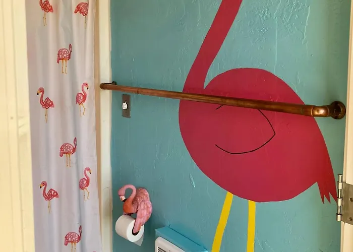 Pink Flamingo Ranch Guest house 3*