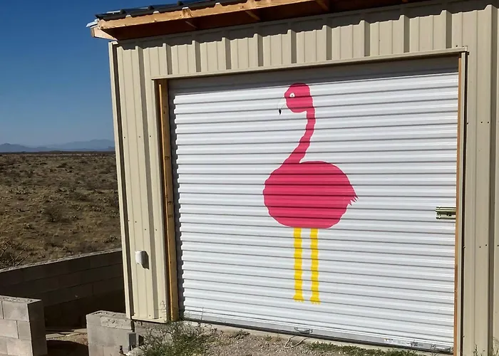 Guest house Pink Flamingo Ranch Oracle